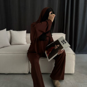 70415268 3532 43CA A417 A1E03C90042F